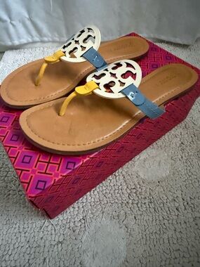 Tory Burch Women’s Leather Thong Sandals in Tan, Yellow & Blue size 8 like new